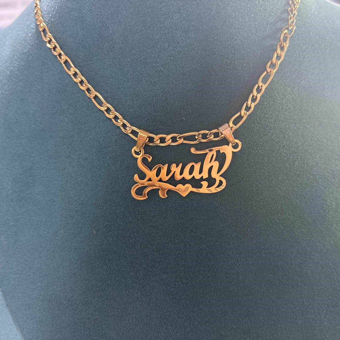 Custom Figaro Chain Heart Name - Name Necklace Custom review and price